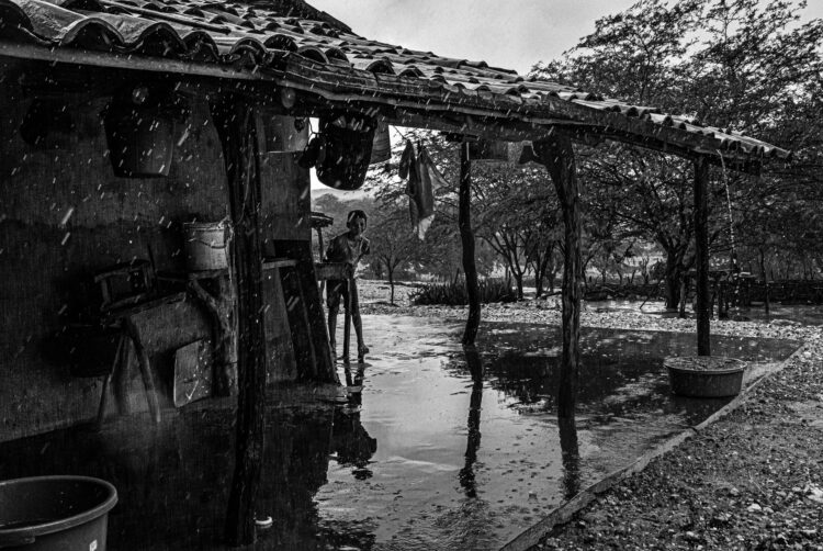 A chuva no sertão de Pernambuco: Elias Oliveira busca exprimir o lado positivo da região. Foto: Elias Oliveira