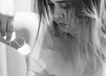 Autorretrato de uma sobrevivente