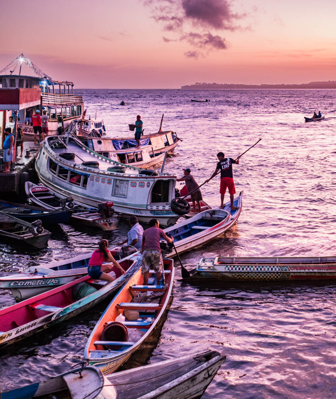 Amanhecer ribeirinho