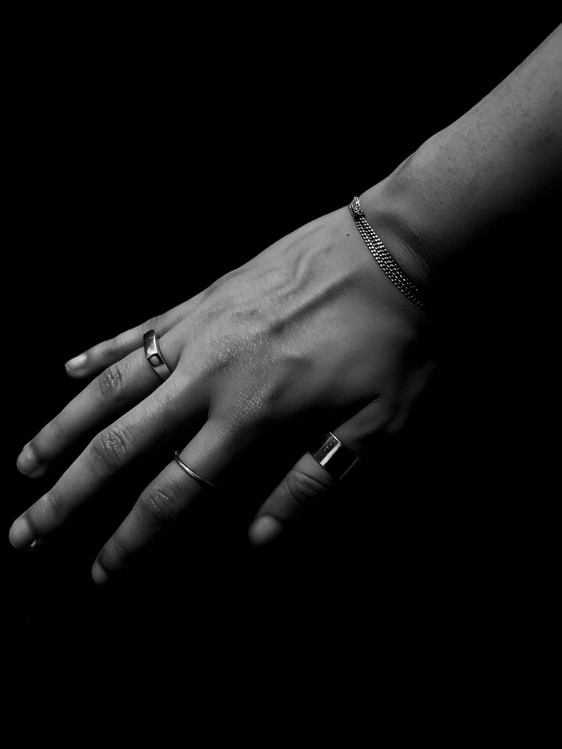 Autorretrato (Mãos)