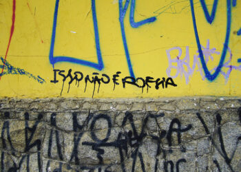 Ainda não sei ou isso não é poesia