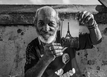 Quem escuta nossas histórias?