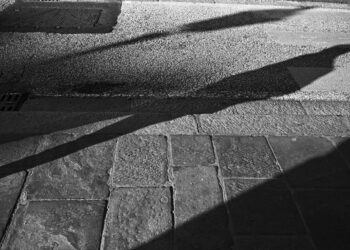 Caminhando ao Pôr-do-sol