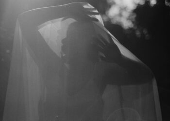 Ao Desconhecido que me habita