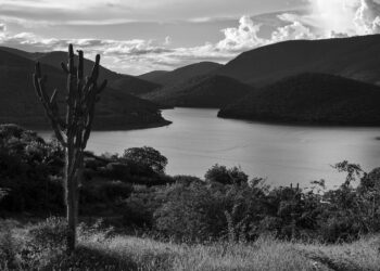 Fronteira das Águas