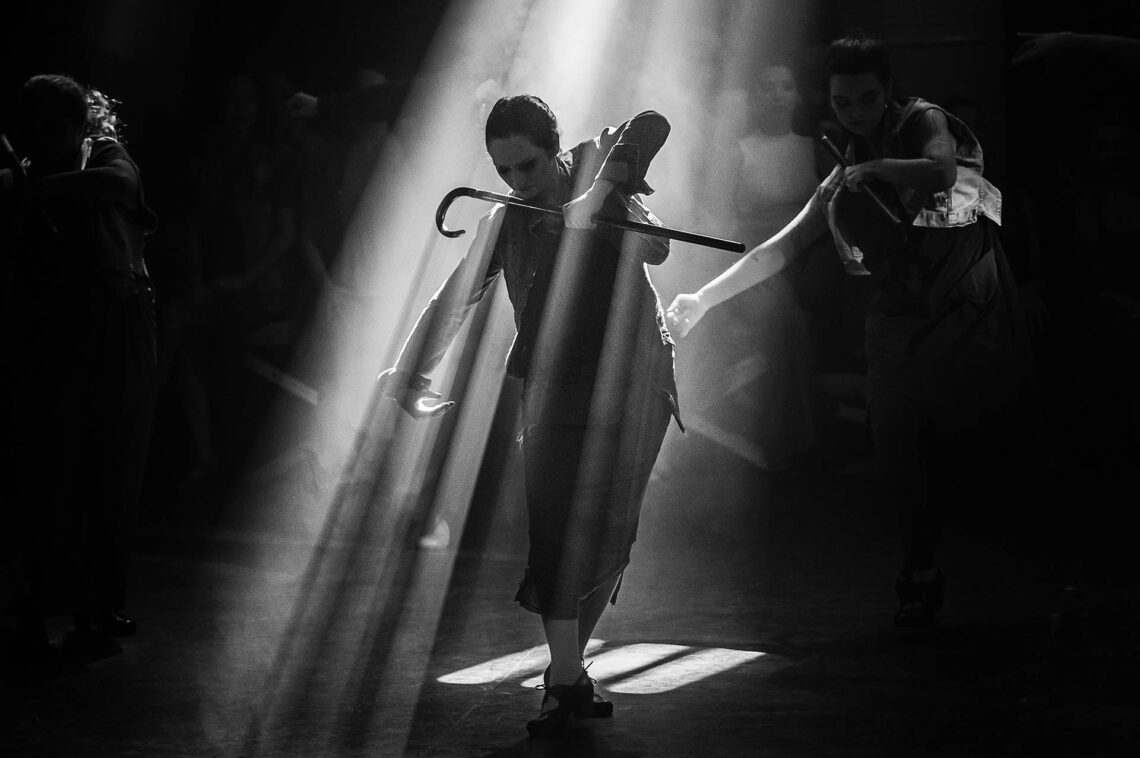 Ana Nicolau: quando o baile encontra a luz