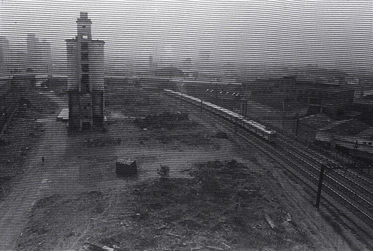 São Paulo SP, 02/11/1997 - área do Moinho que fez parte do então projeto Arte Cidade pró ximo a linha férrea onde foi ocupado por uma comunidade constituindo a Favela Moinho.