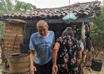 O vai e vem na contemplação da chuva