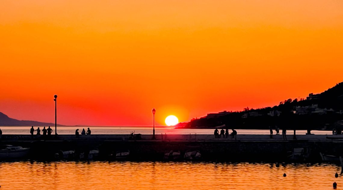 The day is slowly fading