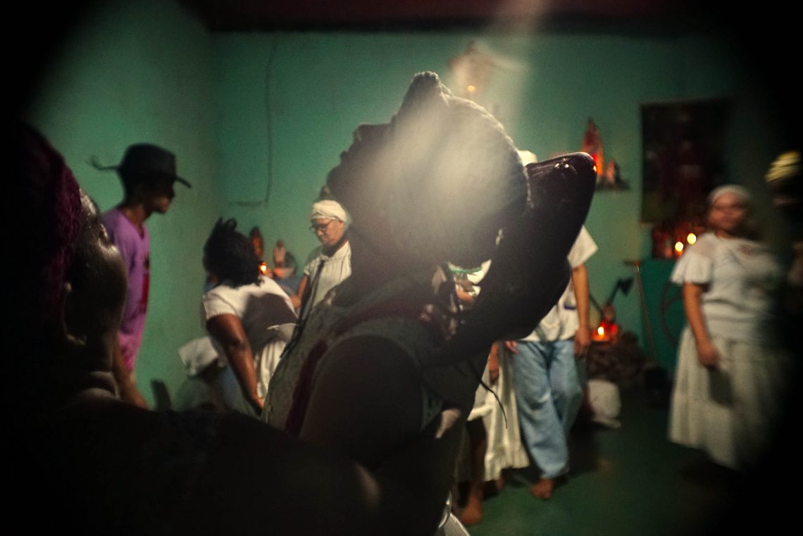 Quando o santo desce