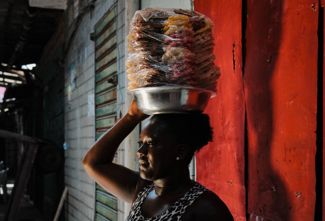 Nas entranhas da feira