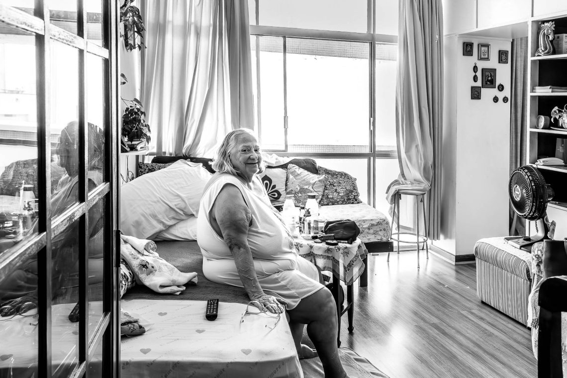 Companhias Passageiras, Silêncios Permanentes