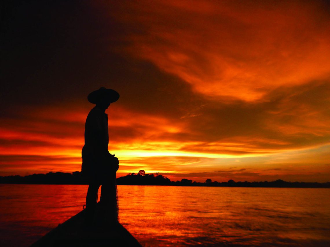 A esperança rema em silêncio