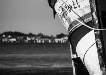 Tudo onde a cor não toca