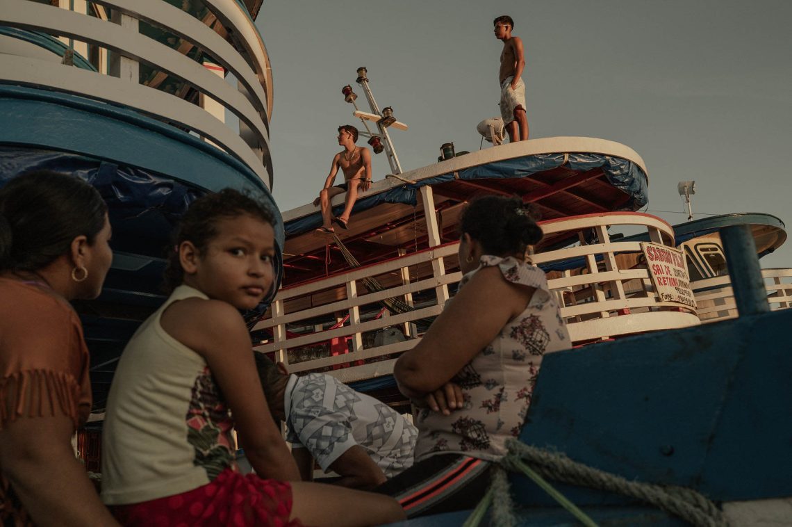 À beira do caos/cais