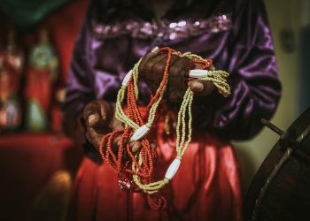Bruxos e Curandeiros: a Magia Bantu entre África, Cuba e Maranhão