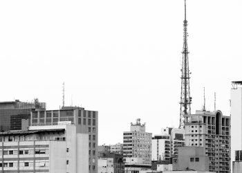 Para além do concreto, o céu