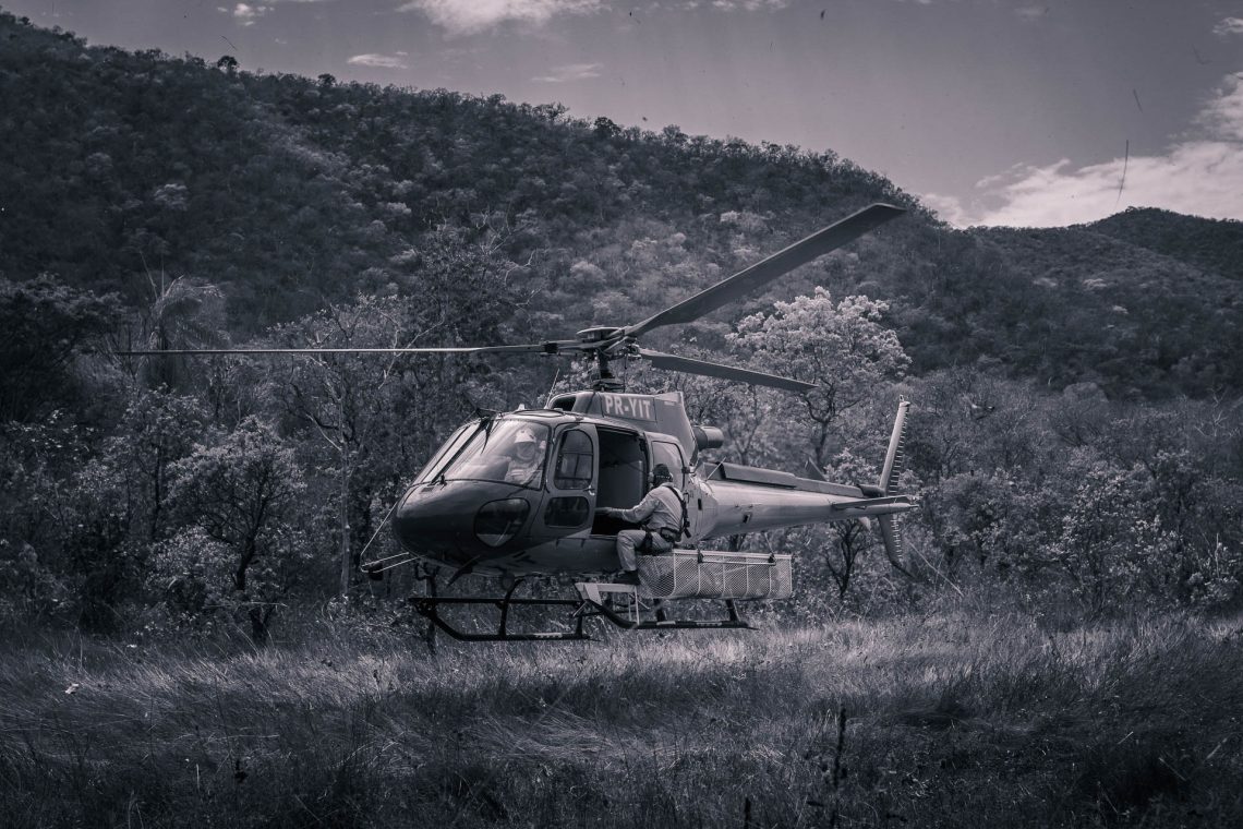 Frente de combate ao invisível