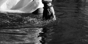 Espelho d’Água: corpo, rito e permanência