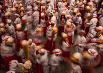 Cores que dançam para São Benedito