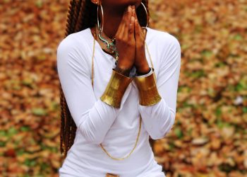 Mulheres em Resistência: Corpo, Fé e Cultura