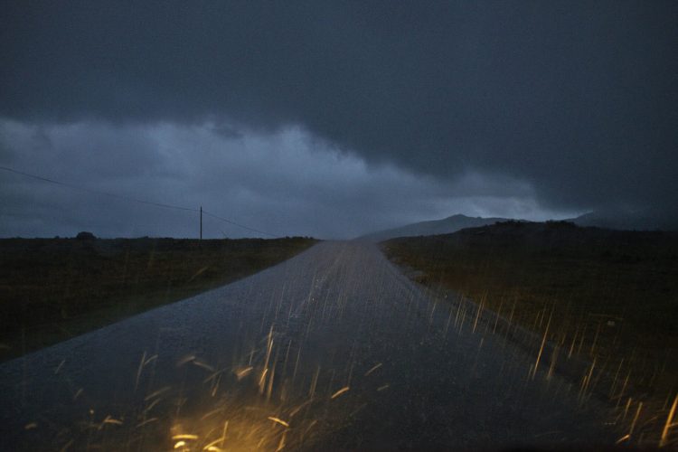 Estrada M552 que conduz à Serra D'Arga.