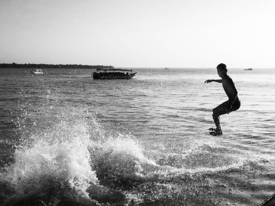 Caminhando nas águas de Belém