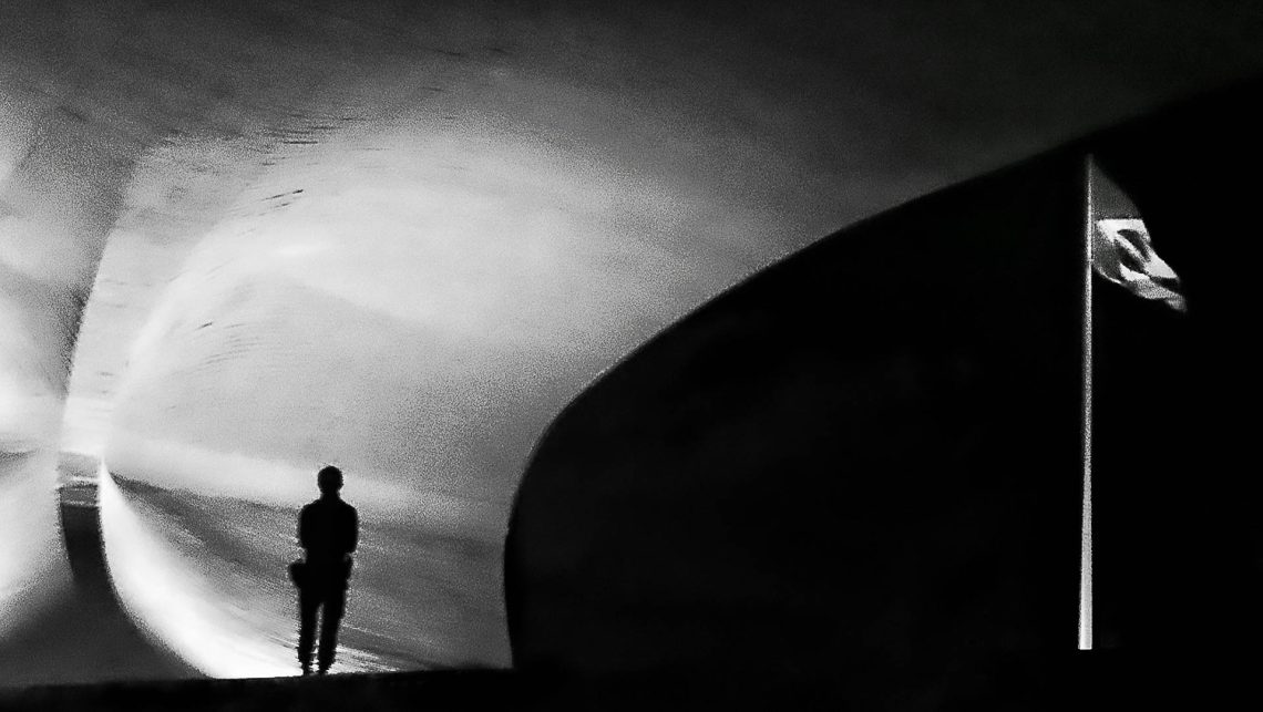 Concreto, sombra e nação