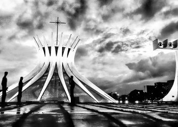 Brasília: Concreto e contraste